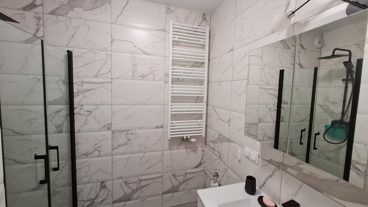 Apartament Cieplice One Jelenia Góra Exterior foto